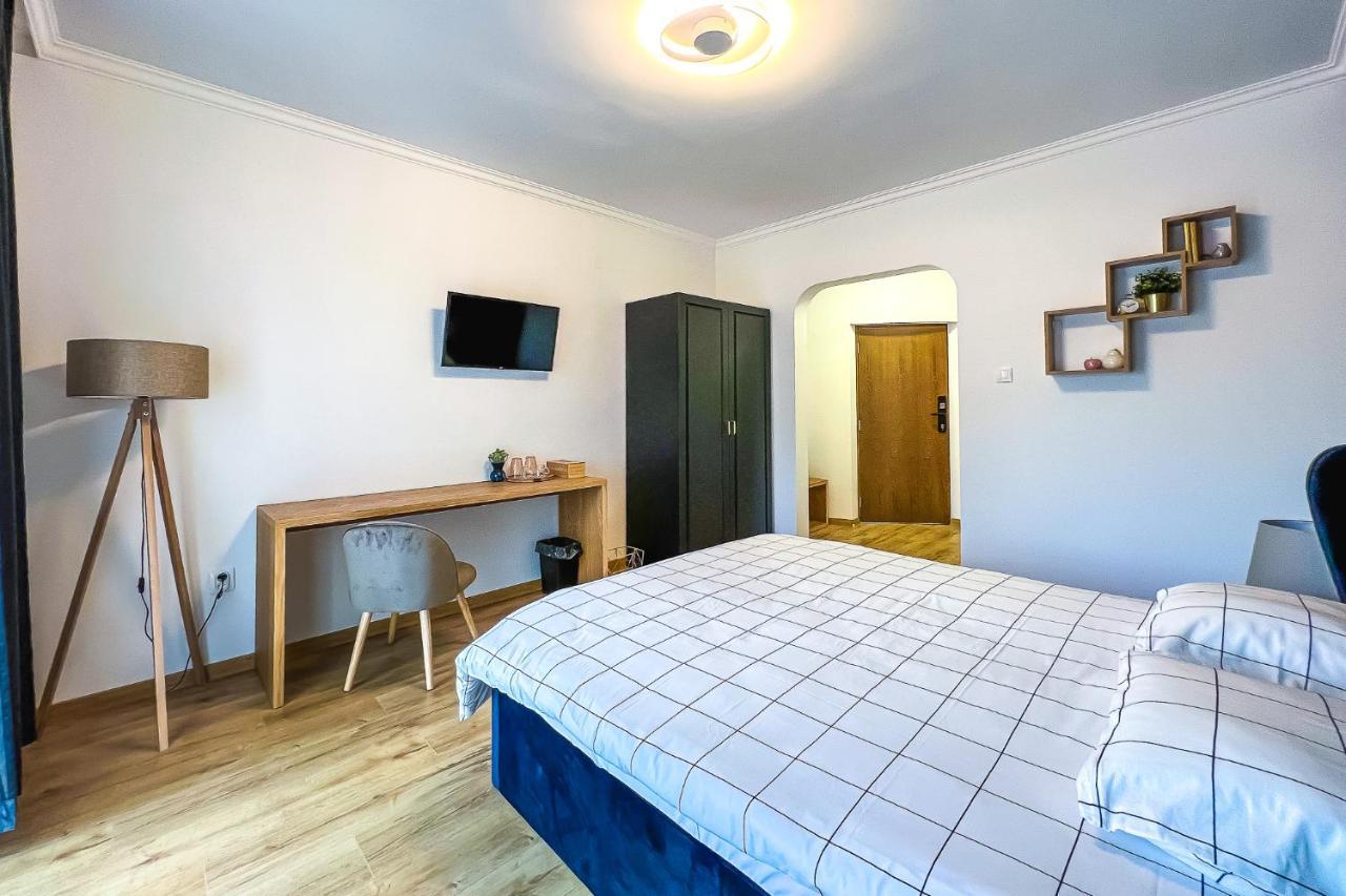 Deluxe Central Rooms Karlovo Ngoại thất bức ảnh