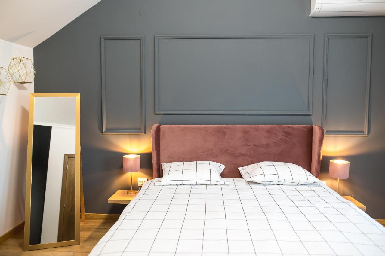 Deluxe Central Rooms Karlovo Ngoại thất bức ảnh
