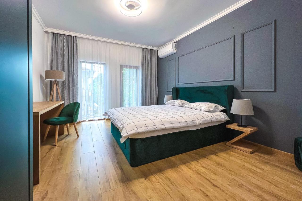 Deluxe Central Rooms Karlovo Ngoại thất bức ảnh