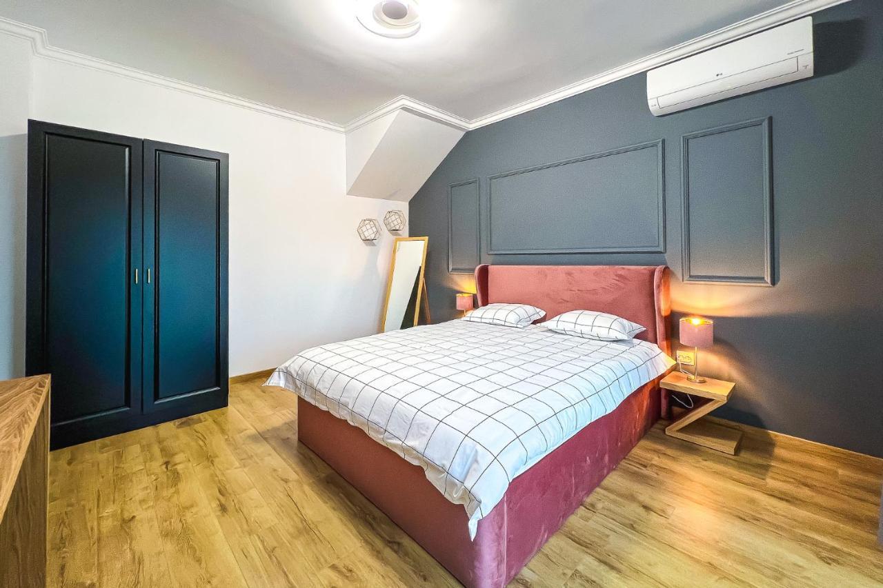 Deluxe Central Rooms Karlovo Ngoại thất bức ảnh