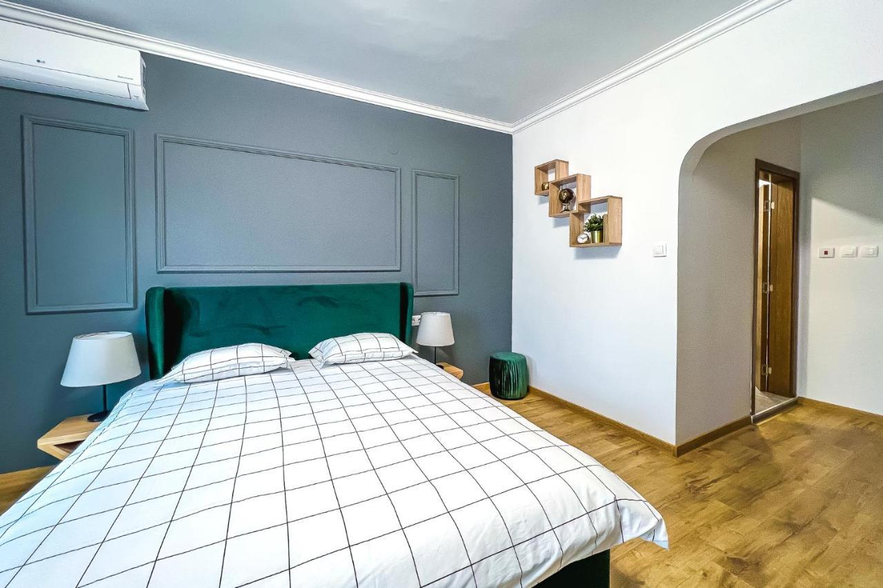 Deluxe Central Rooms Karlovo Ngoại thất bức ảnh