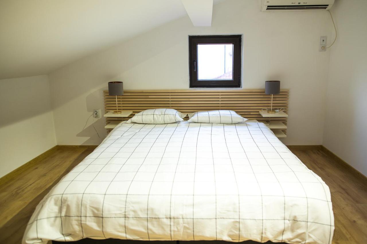 Deluxe Central Rooms Karlovo Ngoại thất bức ảnh